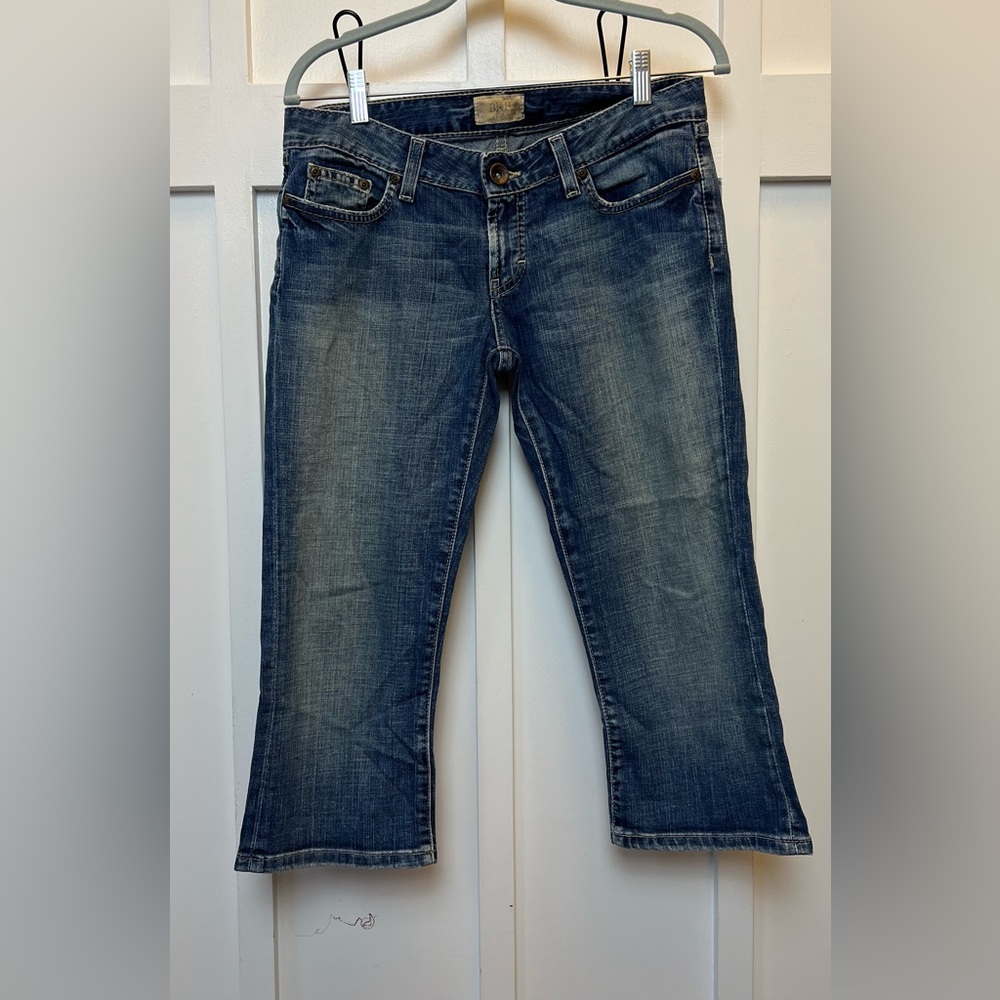 BKE Sabrina Capri Jeans 28 Low Rise Blue Denim Y2K Cropped Pedal Pusher 2000s